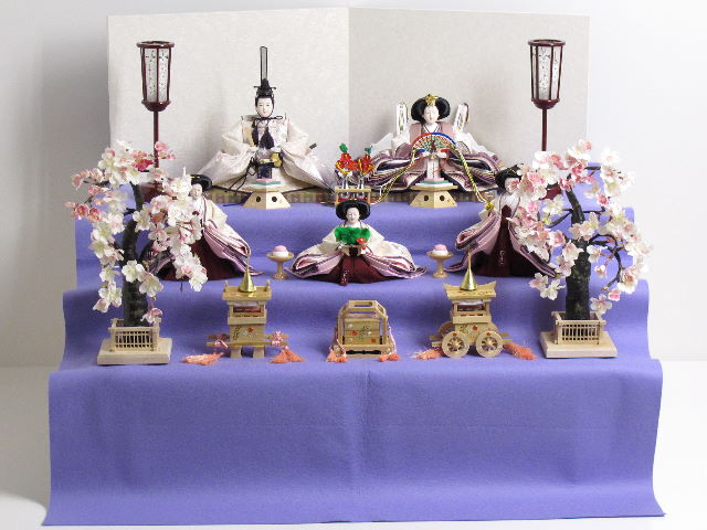 紫のグラデーションと桜の刺繍が渋い雛人形収納式毛氈三段飾り