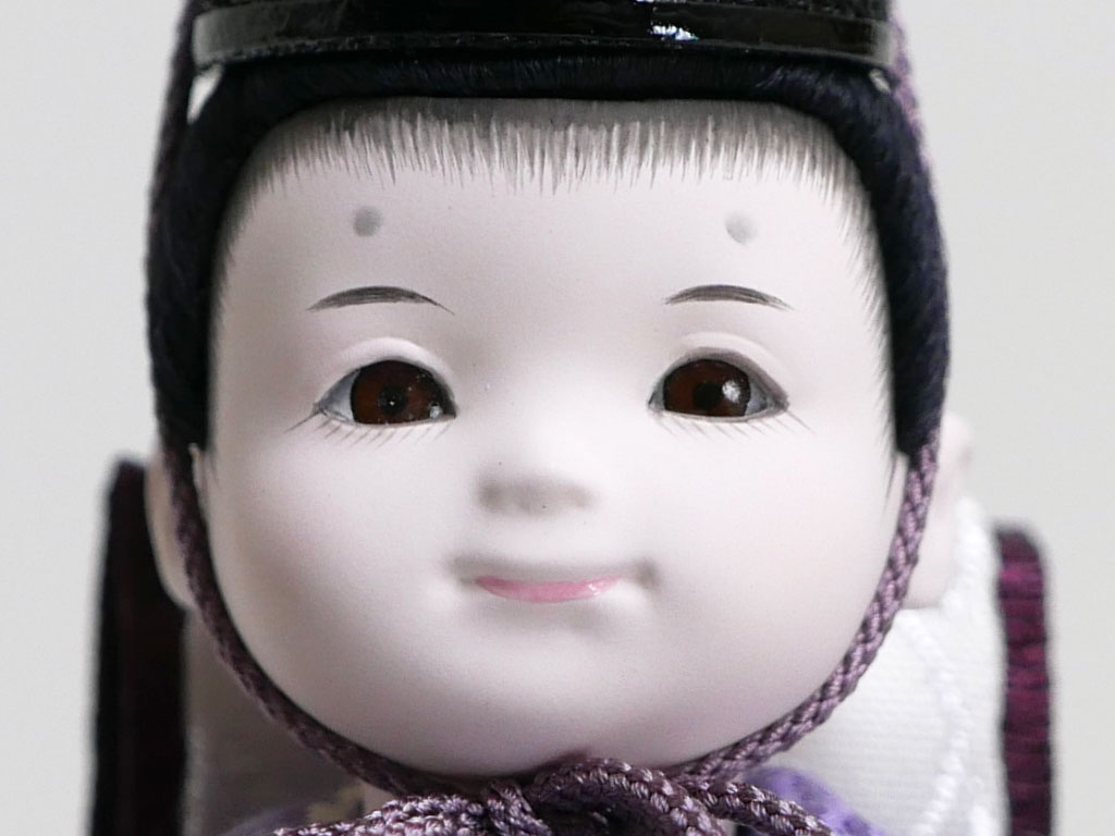 おさな童顔がかわいい唐花七宝紋衣装木目込み人形