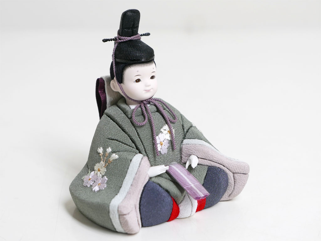 おさな童顔がかわいい桜刺繍薄梅紫灰緑衣装木目込み人形