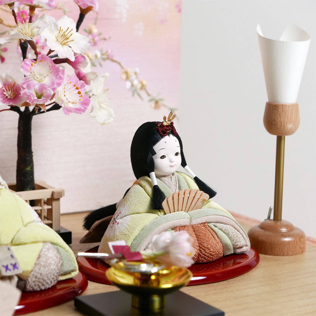 たんぽぽ染衣装木目込み人形桜刺繍両引出収納飾り