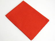 雛祭りを演出する毛氈です。収納飾りや三段飾り、親王飾りなどにも使用できます。赤色です。