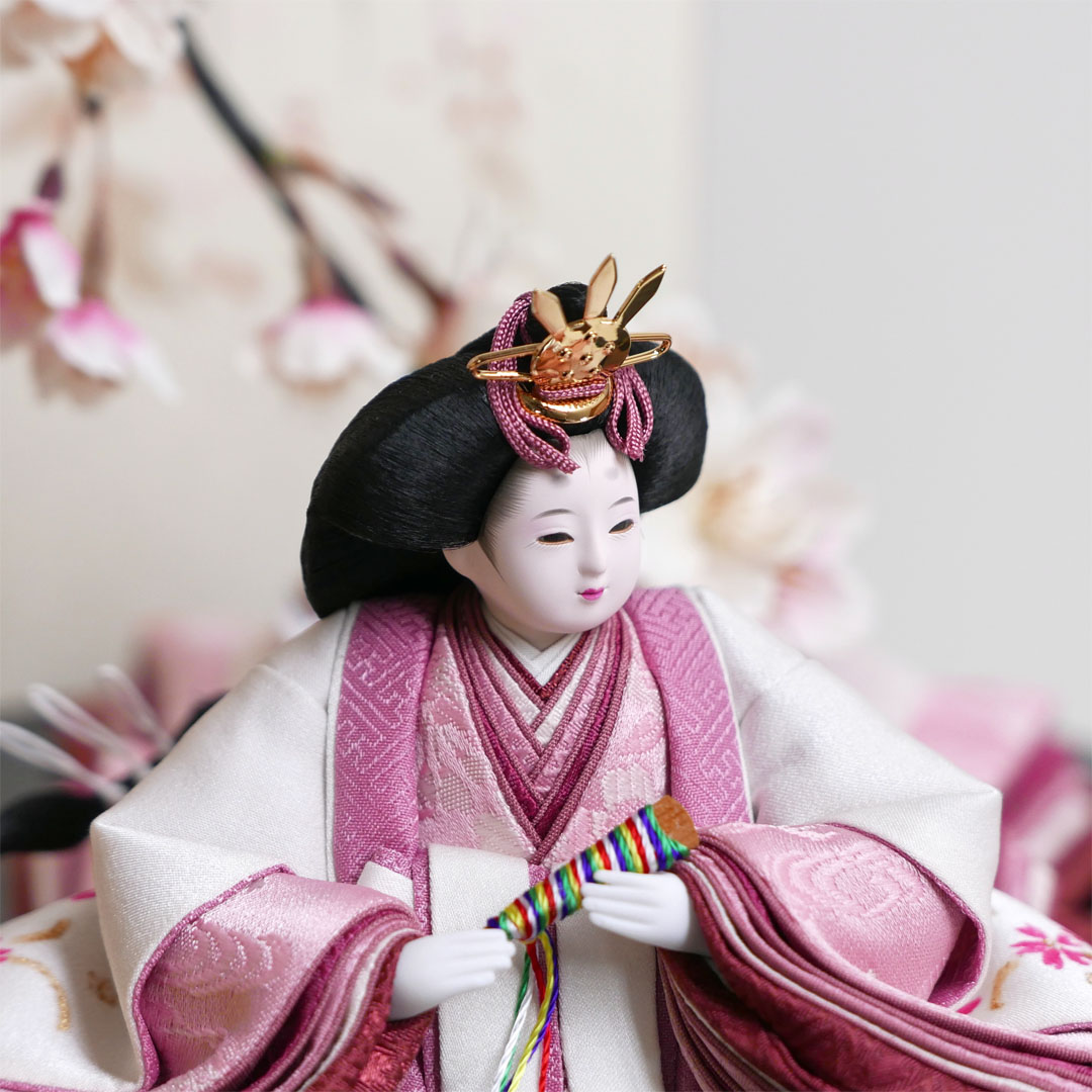 柴田家千代作 白ピンク桜手描き衣装の雛人形手描き桜収納飾り