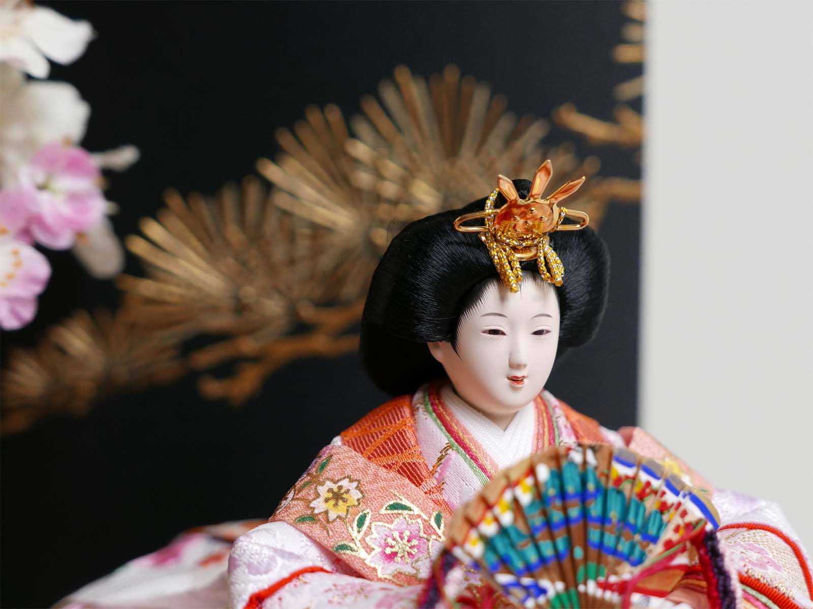 金彩桜衣装雛人形金彩月に松コンパクト収納飾り