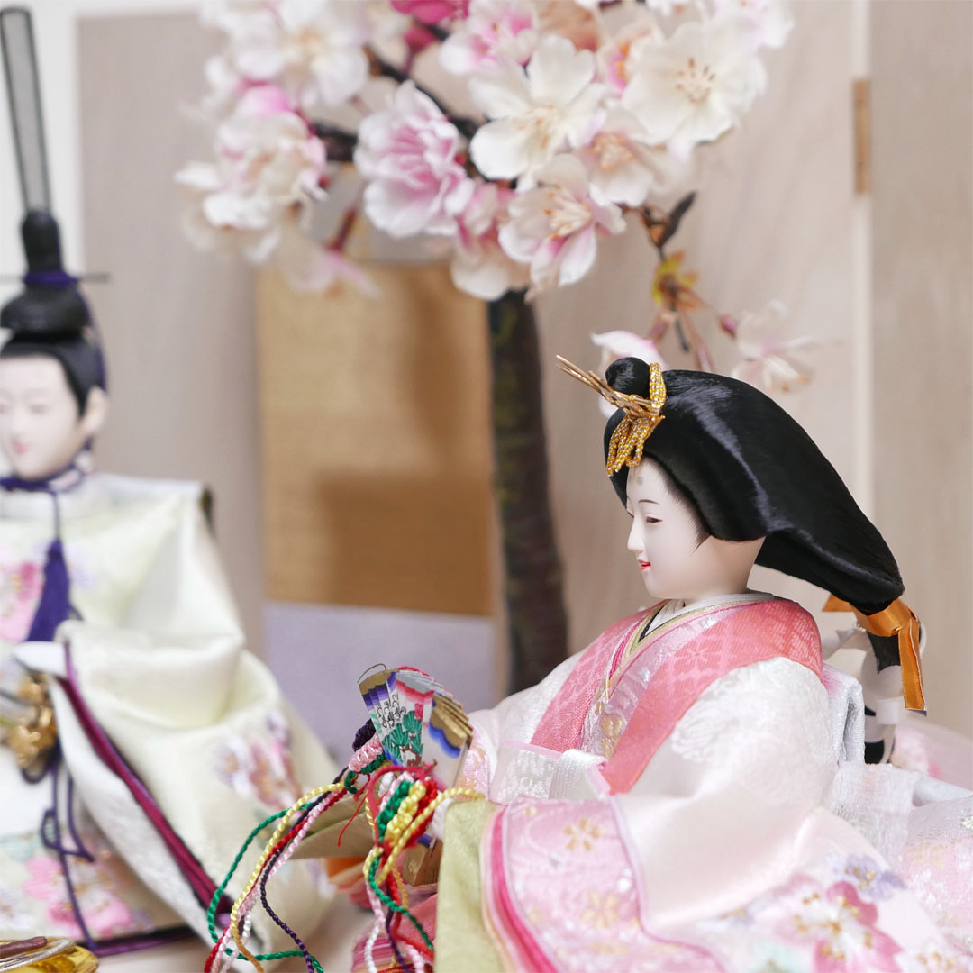 白ピンク桜柄刺繍衣装雛人形白木目ナチュラル箔散らし親王飾り
